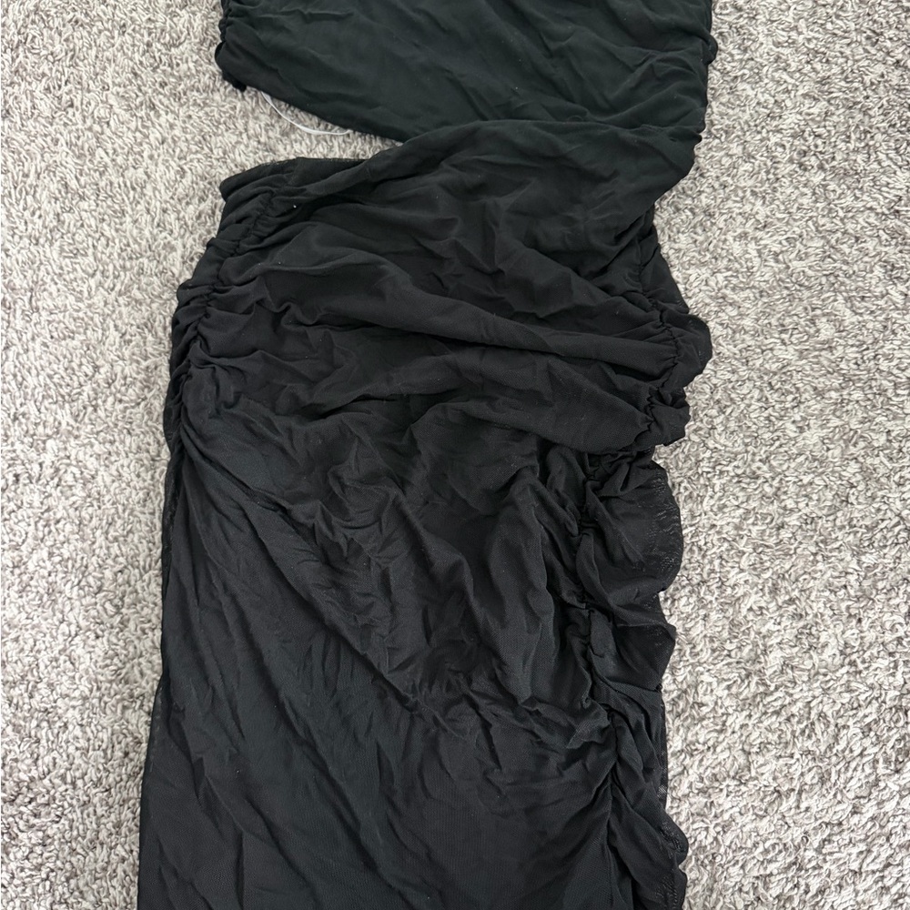NWT Black Ruched Cutout Bodycon Dress - Picture 5 of 5